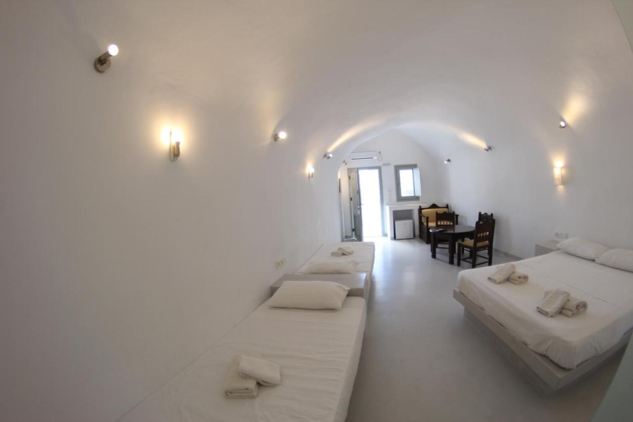 Fira Getaway - Economy Basement Rooms Exterior photo